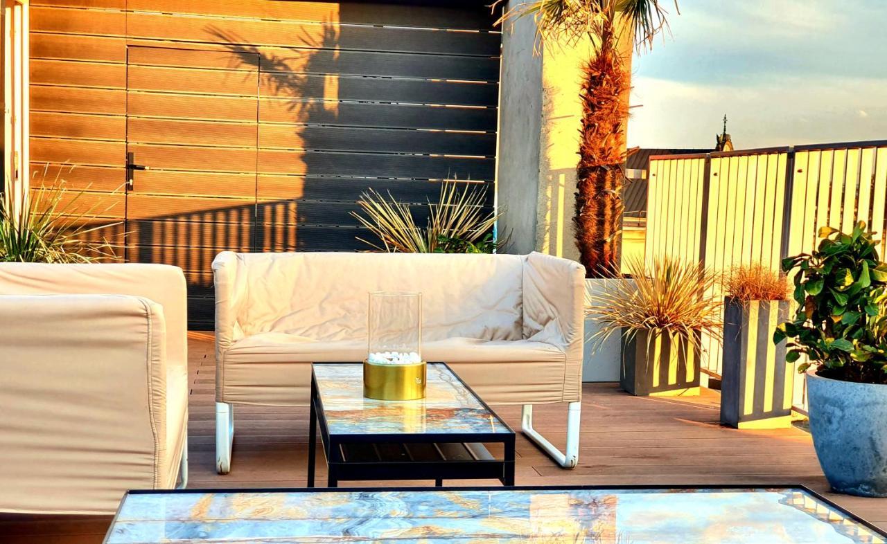 Holiday Suites Cracow クラクフ エクステリア 写真