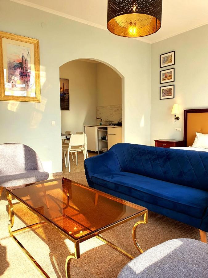 Holiday Suites Cracow クラクフ エクステリア 写真