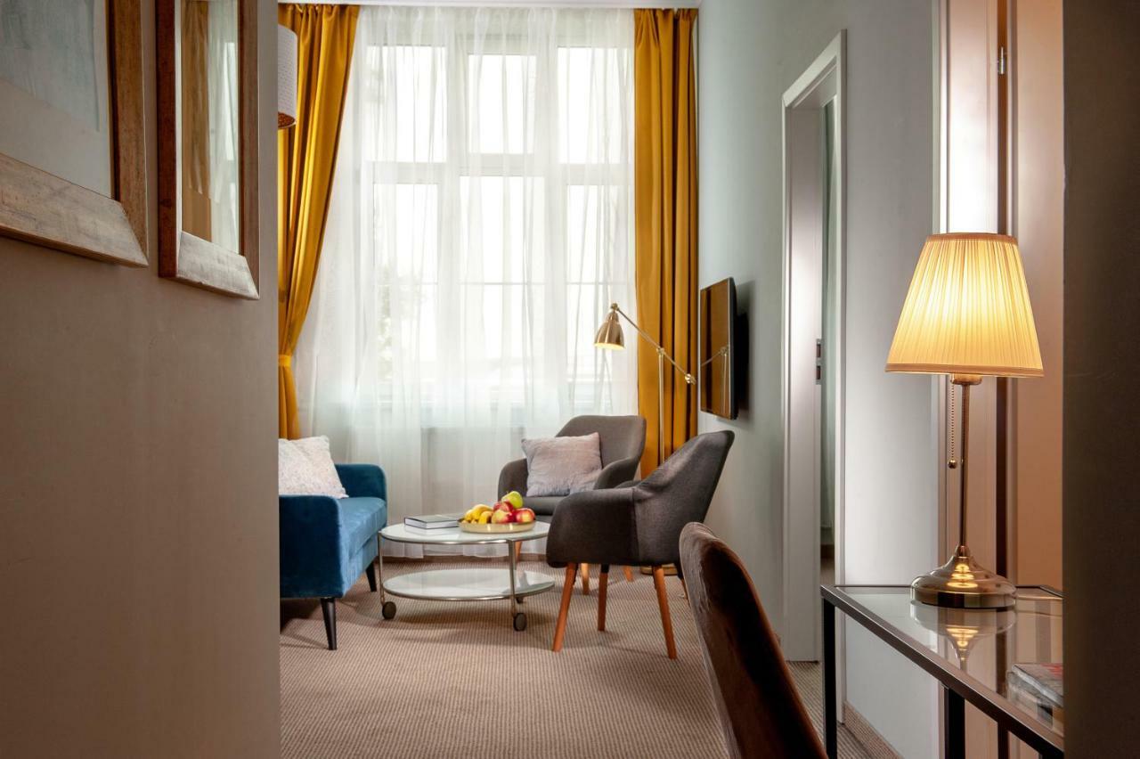 Holiday Suites Cracow クラクフ エクステリア 写真