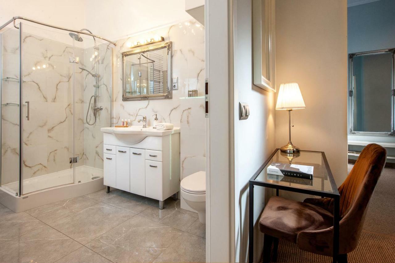 Holiday Suites Cracow クラクフ エクステリア 写真