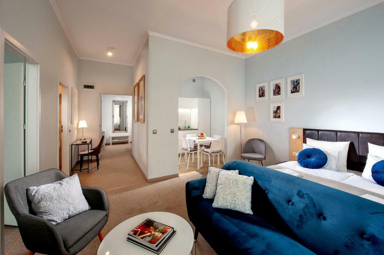 Holiday Suites Cracow クラクフ エクステリア 写真